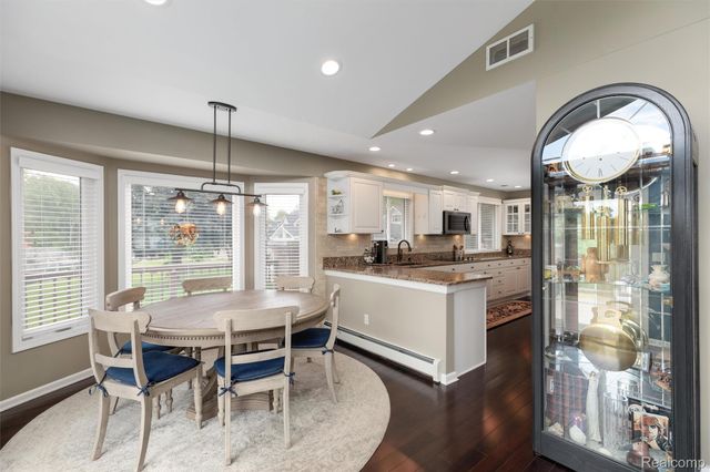 8950 Riverview, Dexter Township, MI 48169