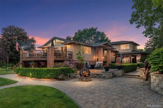 8950 Riverview, Dexter Township, MI 48169