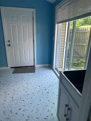 25 Ruth Rd R, Brockton, MA 02302