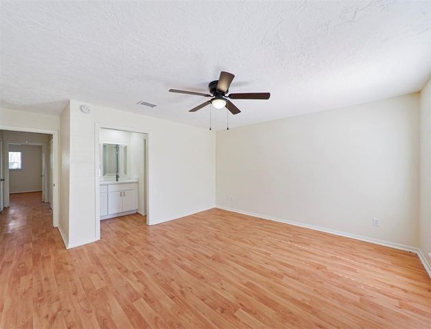 14006 Briarworth Drive, Houston, TX 77077