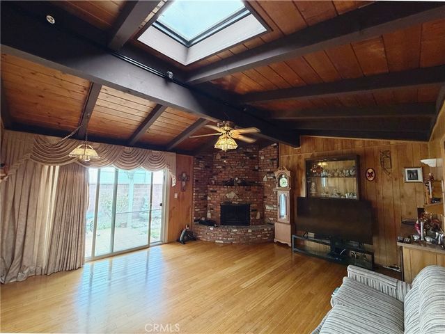 13318 Grider Ave, Hawthorne, CA 90250