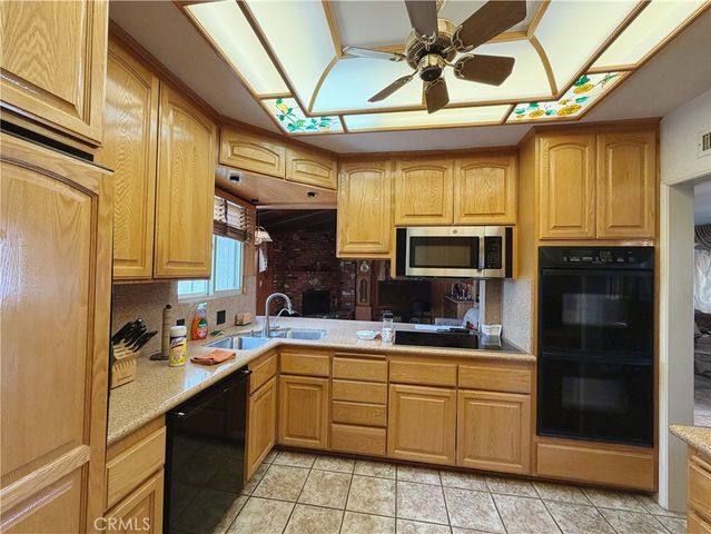 13318 Grider Ave, Hawthorne, CA 90250