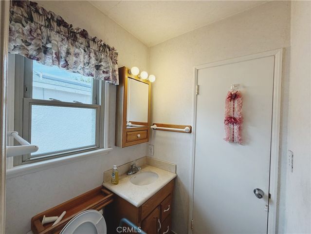 13318 Grider Ave, Hawthorne, CA 90250