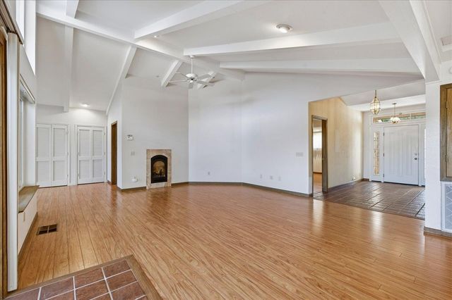 18514 Lake Forest Dr, Penn Valley, CA 95946