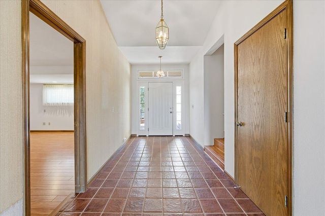 18514 Lake Forest Dr, Penn Valley, CA 95946