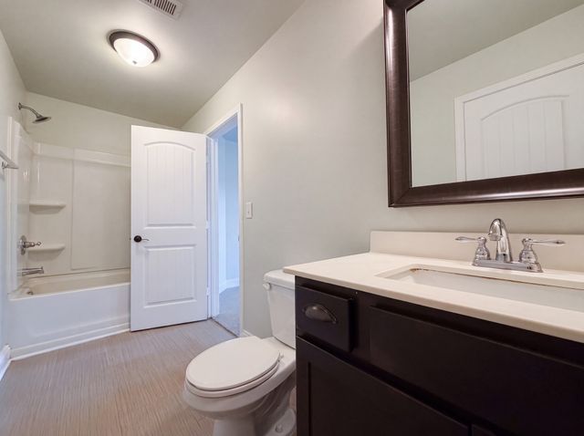 137 Ferdinand Dr, Gallatin, TN 37066