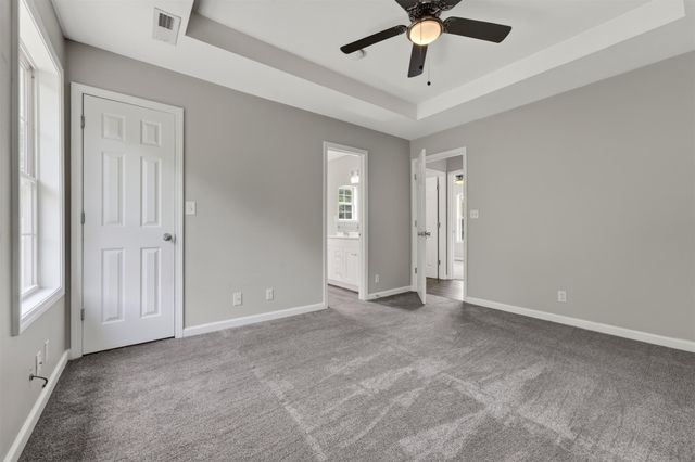 1724 Ridge Runner Ct, Clarksville, TN 37042