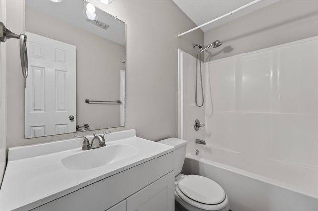 1724 Ridge Runner Ct, Clarksville, TN 37042