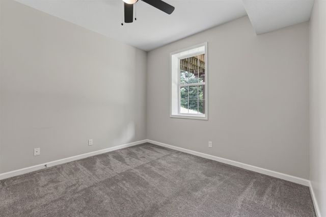 1724 Ridge Runner Ct, Clarksville, TN 37042