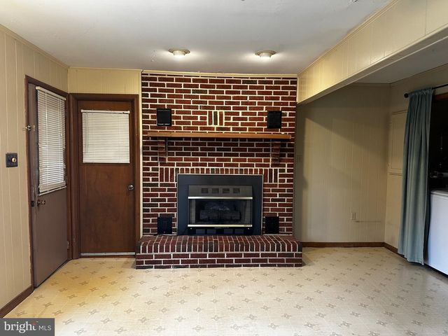 3871 MEADOW BRIDGE RD, Salisbury, MD 21804