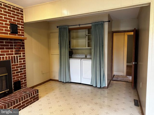 3871 MEADOW BRIDGE RD, Salisbury, MD 21804
