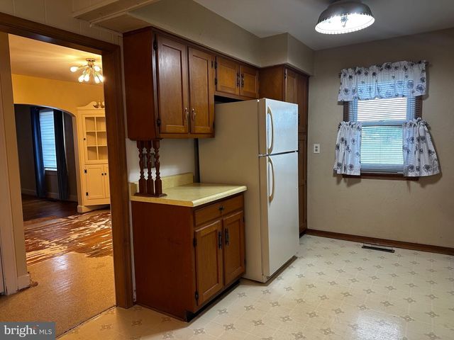 3871 MEADOW BRIDGE RD, Salisbury, MD 21804