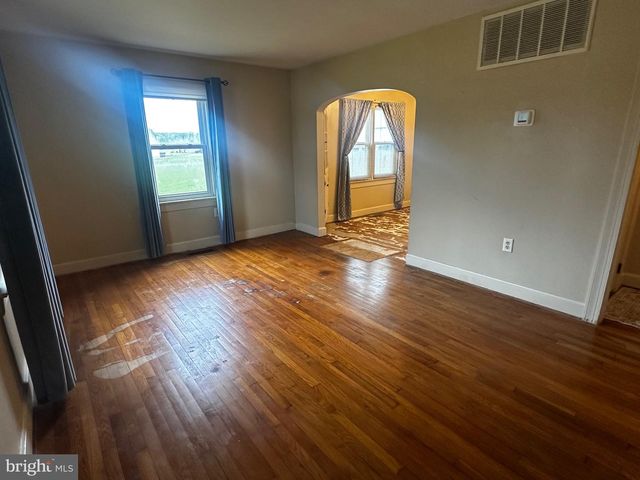 3871 MEADOW BRIDGE RD, Salisbury, MD 21804