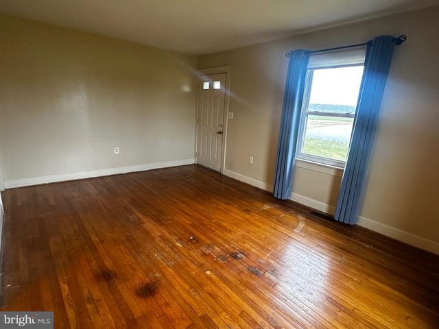 3871 MEADOW BRIDGE RD, Salisbury, MD 21804