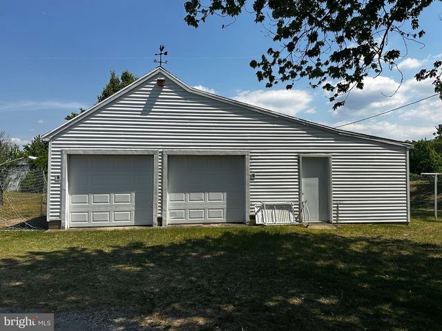 3871 MEADOW BRIDGE RD, Salisbury, MD 21804