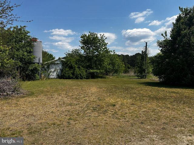 3871 MEADOW BRIDGE RD, Salisbury, MD 21804
