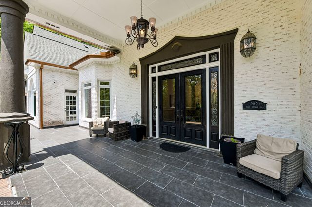 909 High Shoals Drive, Dahlonega, GA 30533