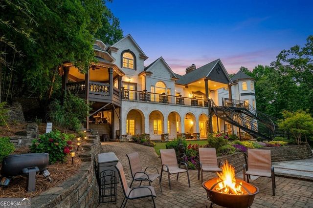 909 High Shoals Drive, Dahlonega, GA 30533