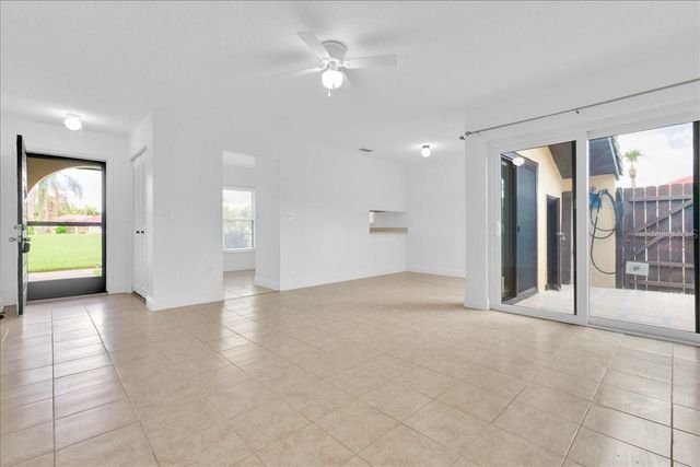 475 HUNTER CIRCLE, Kissimmee, FL 34758