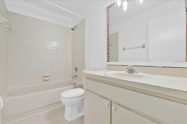 475 HUNTER CIRCLE, Kissimmee, FL 34758
