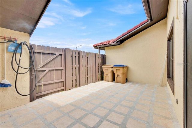 475 HUNTER CIRCLE, Kissimmee, FL 34758