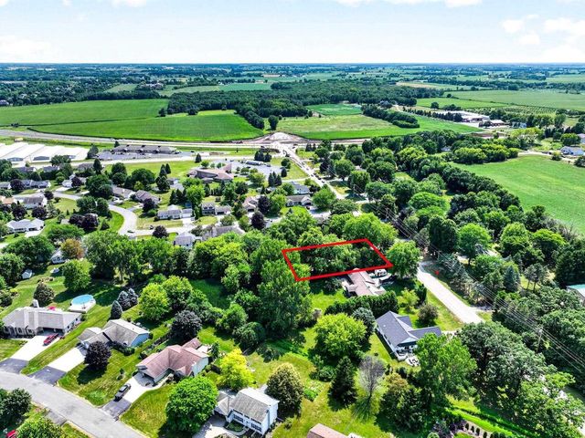 1338 LEONARD POINT ROAD, Oshkosh, WI 54904
