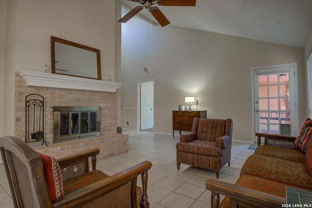2902 SPRING BEND ST, San Antonio, TX 78209