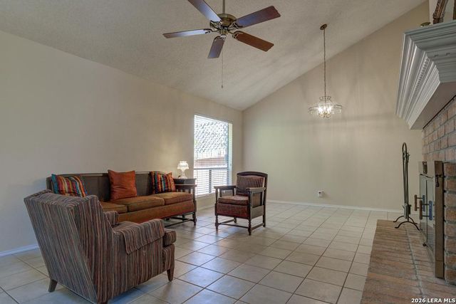 2902 SPRING BEND ST, San Antonio, TX 78209