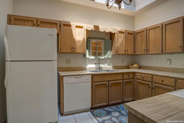 2902 SPRING BEND ST, San Antonio, TX 78209