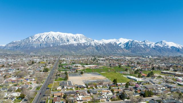 835 W 400 N, Orem, UT 84057