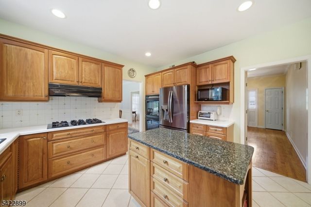 43 Highland Ave, Madison Boro, NJ 07940