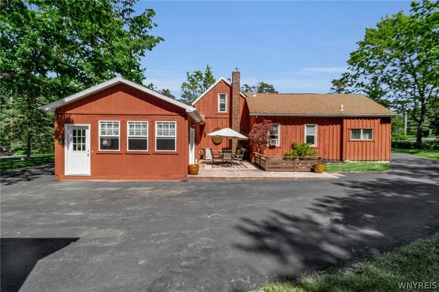 1713 Grover Road, Aurora, NY 14052
