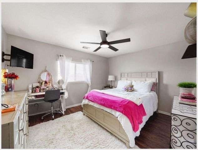 10506 Great River Court, Houston, TX 77089