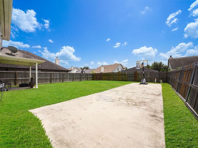 10506 Great River Court, Houston, TX 77089