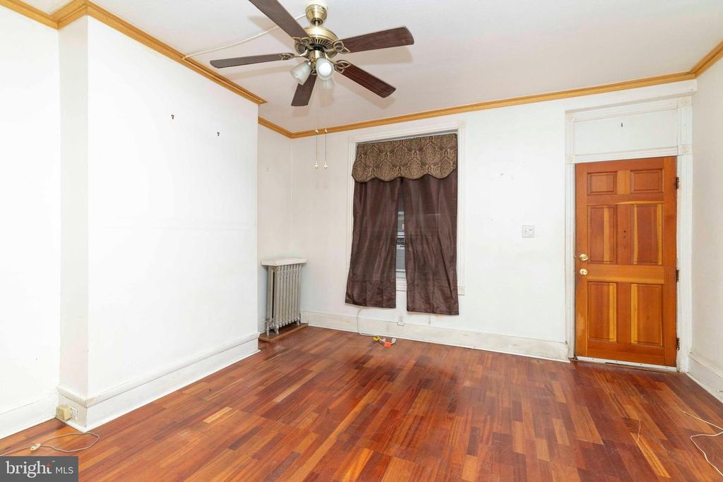 Image 3 of property listing at 3110 BOUDINOT ST, Philadelphia, PA 19134