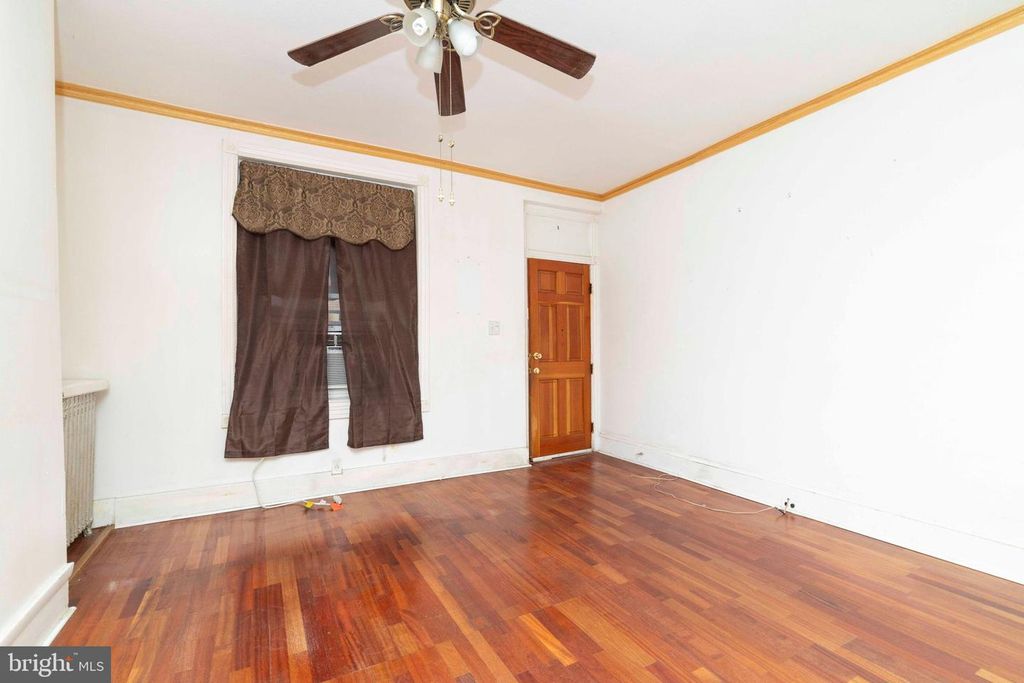 Image 4 of property listing at 3110 BOUDINOT ST, Philadelphia, PA 19134