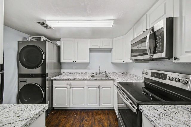 429 SHEOAH BOULEVARD 9, Winter Springs, FL 32708