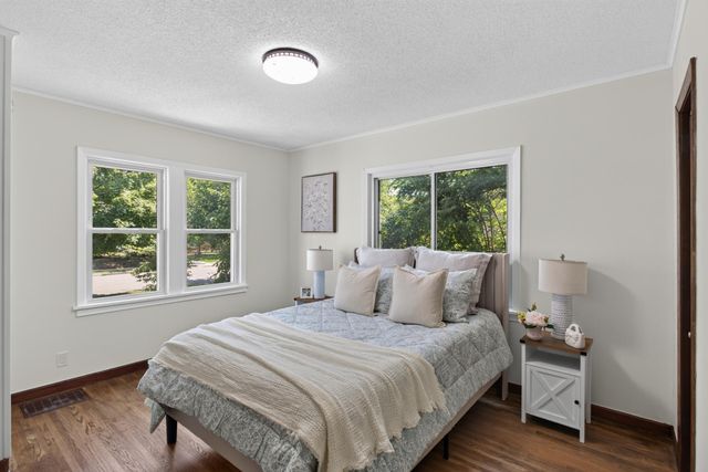 3807 Hubbard Avenue N, Robbinsdale, MN 55422