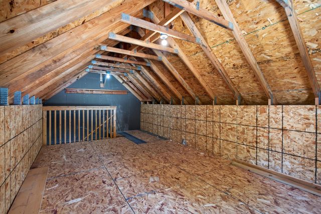 3807 Hubbard Avenue N, Robbinsdale, MN 55422
