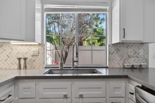 1120 Pan Court, Newbury Park, CA 91320