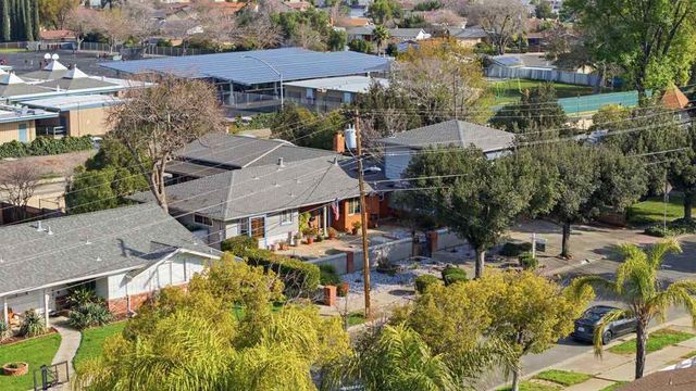 27 27 Barrie Dr, Pittsburg, CA 94565