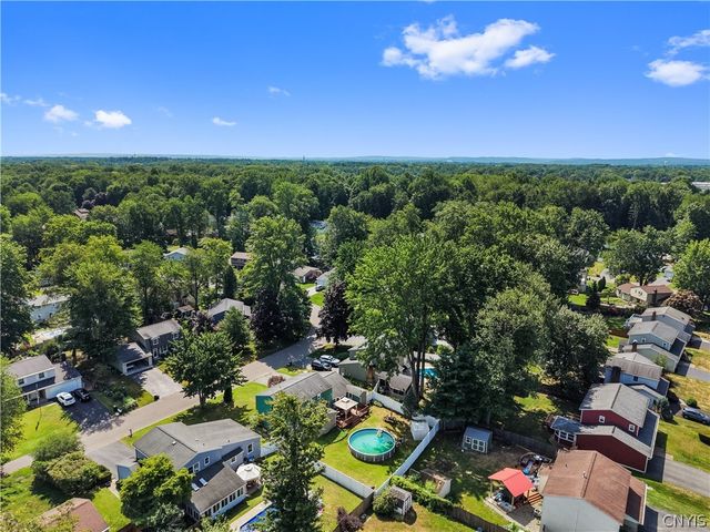 8009 Thyme Circle, Clay, NY 13090
