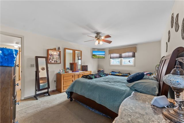 8009 Thyme Circle, Clay, NY 13090