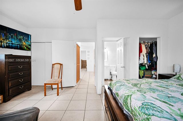 545 NW 77th St, Miami, FL 33150