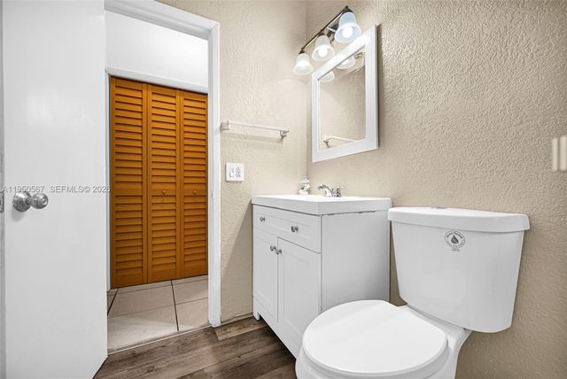 545 NW 77th St, Miami, FL 33150