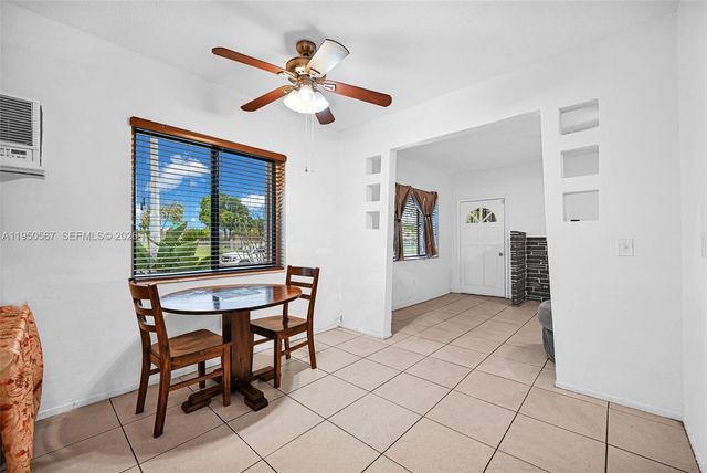 545 NW 77th St, Miami, FL 33150