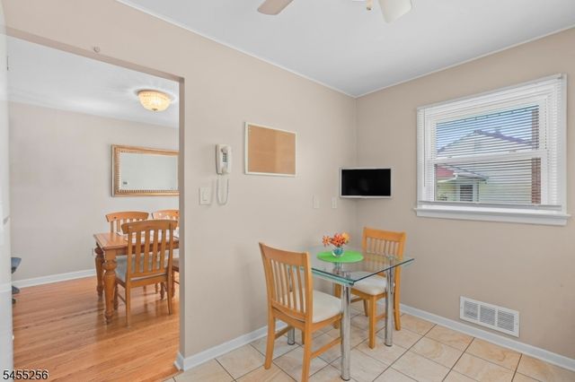13 Briarwood Dr, Franklin Twp., NJ 08873