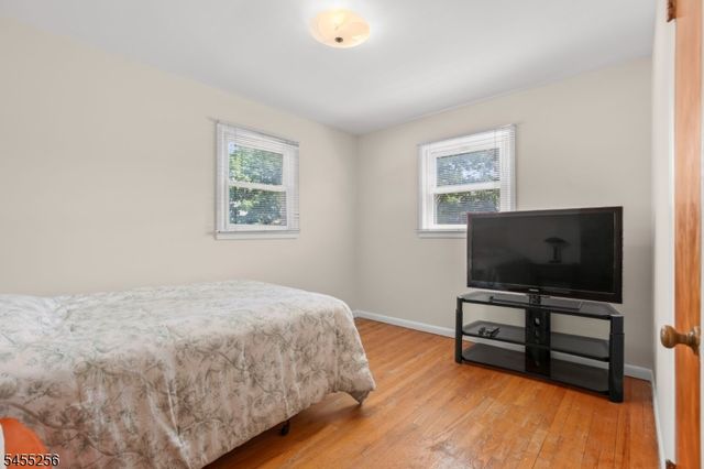 13 Briarwood Dr, Franklin Twp., NJ 08873