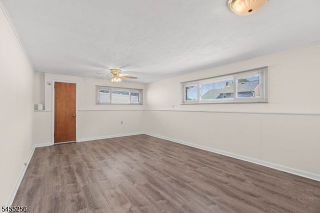 13 Briarwood Dr, Franklin Twp., NJ 08873
