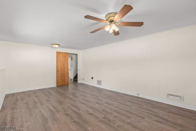 13 Briarwood Dr, Franklin Twp., NJ 08873